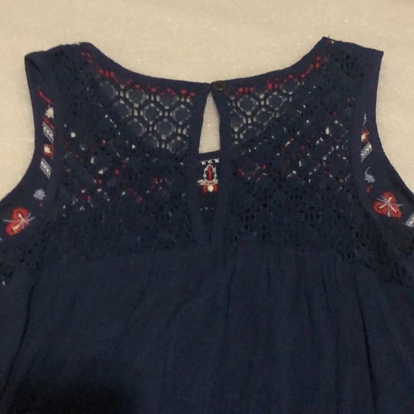 Red white &tune collection-size Medium-xhilaration - Picture 13 of 13